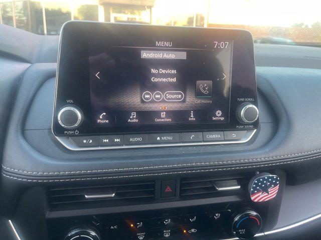 Photo of 2023 Caspian Blue Metallic Nissan Rogue