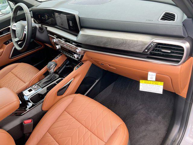 Photo of 2025 Wolf Gray Kia Telluride