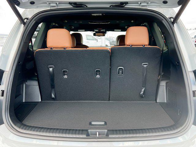 Photo of 2025 Wolf Gray Kia Telluride