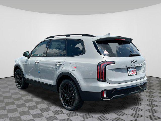Photo of 2025 Wolf Gray Kia Telluride