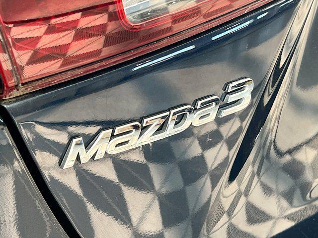 Photo of 2017 Deep Crystal Blue Mica Mazda Mazda3