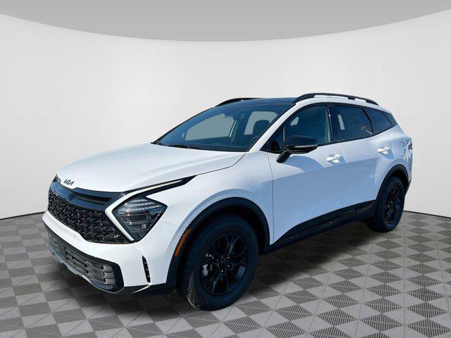 Photo of 2025 Glacial White Pearl Kia Sportage