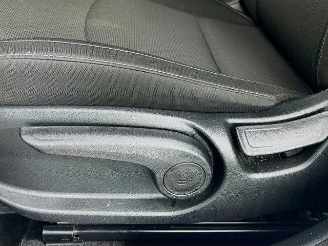 Photo of 2023 Snow White Pearl Kia Forte