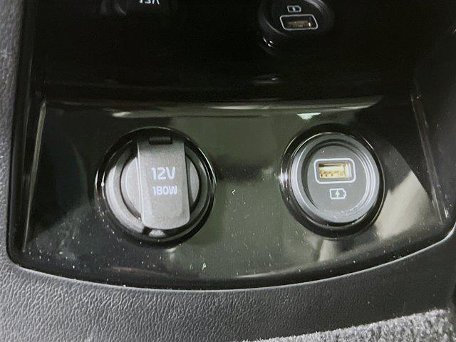 Photo of 2022 Wolf Gray Kia Sorento