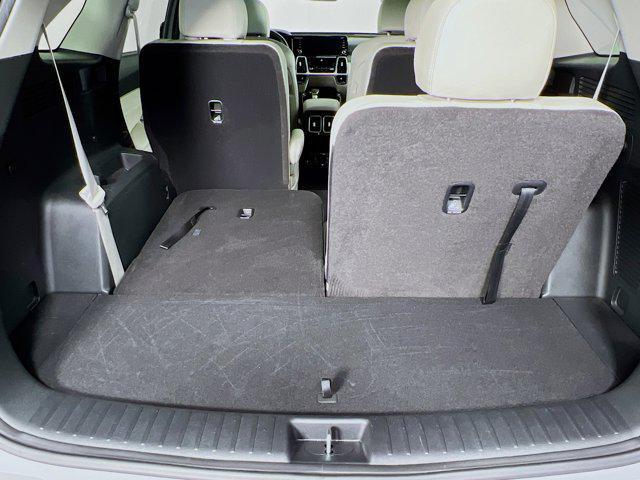 Photo of 2022 Wolf Gray Kia Sorento