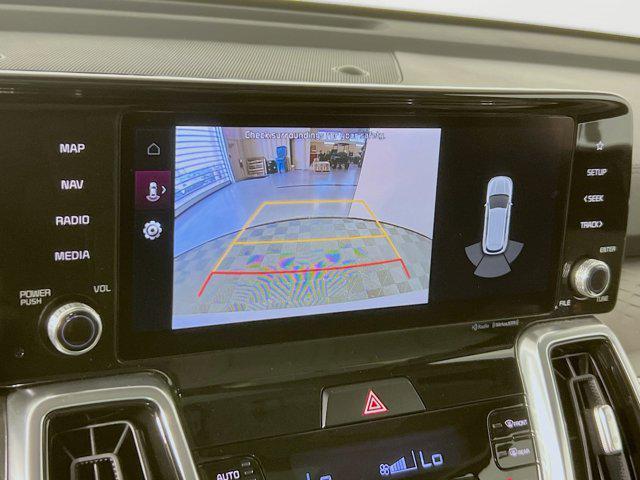 Photo of 2022 Wolf Gray Kia Sorento