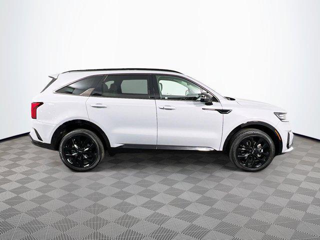 Photo of 2022 Wolf Gray Kia Sorento