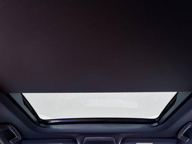 Photo of 2025 Rhodium White Premium Mazda CX-70