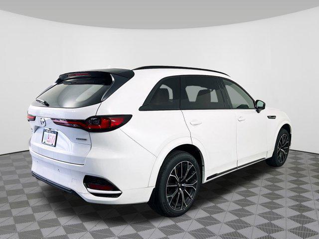 Photo of 2025 Rhodium White Premium Mazda CX-70