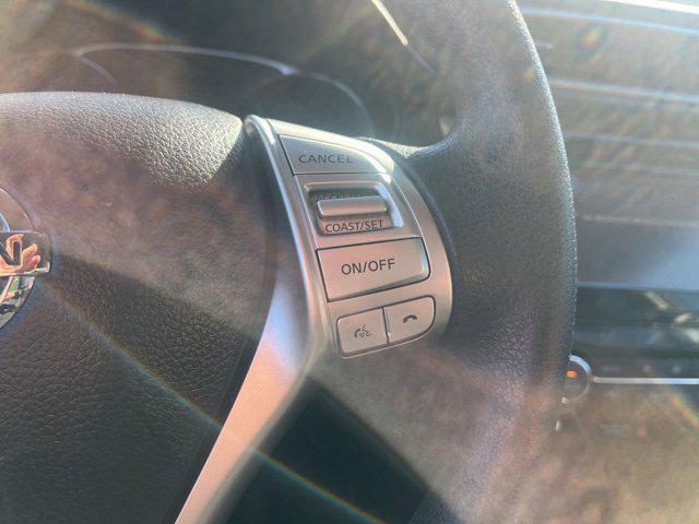 Photo of 2015 Arctic Blue Metallic Nissan Rogue