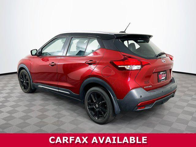 Photo of 2020 Cayenne Red/Super Black Nissan Kicks