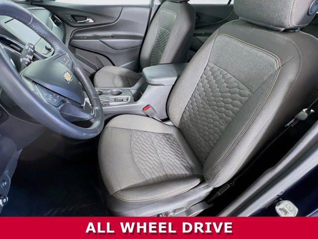 Photo of 2021 Midnight Blue Metallic Chevrolet Equinox