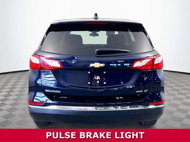 Photo of 2021 Midnight Blue Metallic Chevrolet Equinox