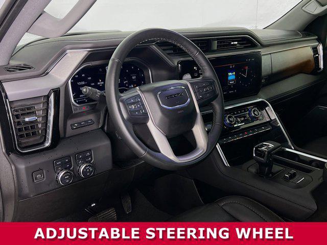 Photo of 2023 White Frost Tricoat GMC Sierra 1500