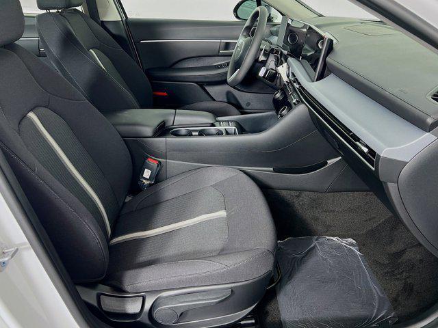 Photo of 2025 Serenity White Hyundai SONATA