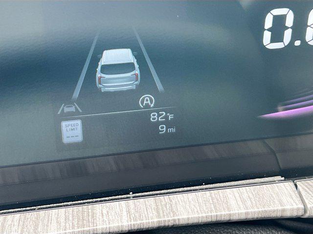 Photo of 2025 Everlasting Silver Kia Telluride