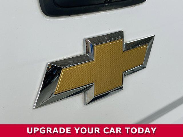 Photo of 2018 Summit White Chevrolet Silverado 1500
