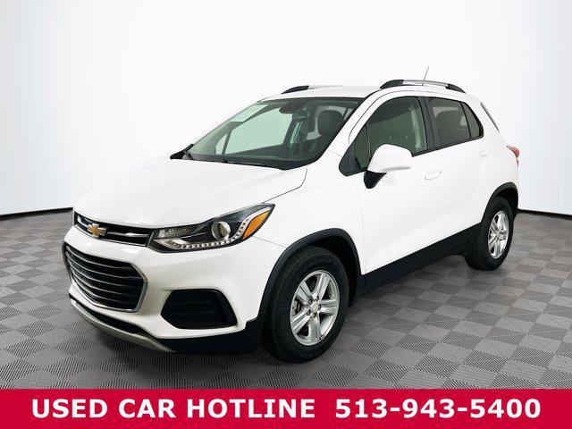 Photo of 2022 Summit White Chevrolet Trax