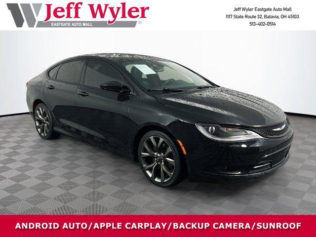 2016 Chrysler 200