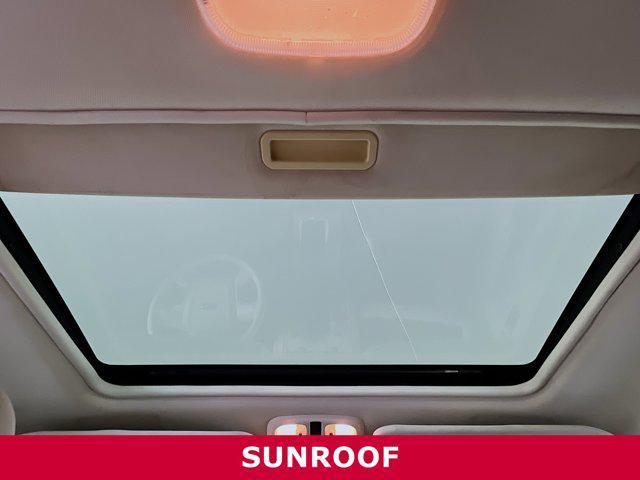 Photo of 2012 White Suede Ford Escape