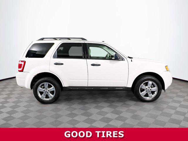 Photo of 2012 White Suede Ford Escape