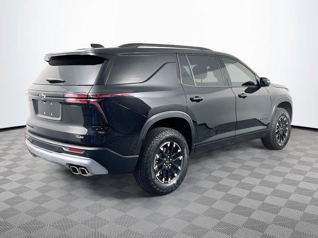 Photo of 2025 Mosaic Black Metallic Chevrolet Traverse
