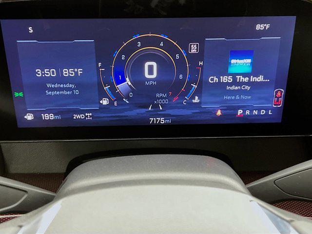 Photo of 2025 Mosaic Black Metallic Chevrolet Traverse