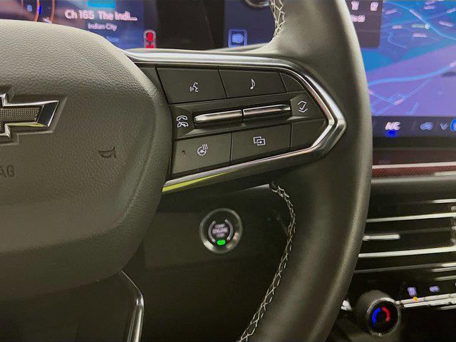 Photo of 2025 Mosaic Black Metallic Chevrolet Traverse