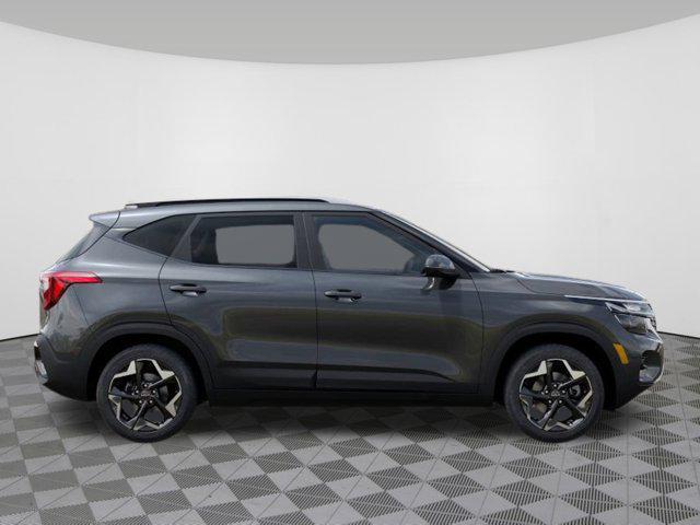 Photo of 2026 Gray Kia Seltos