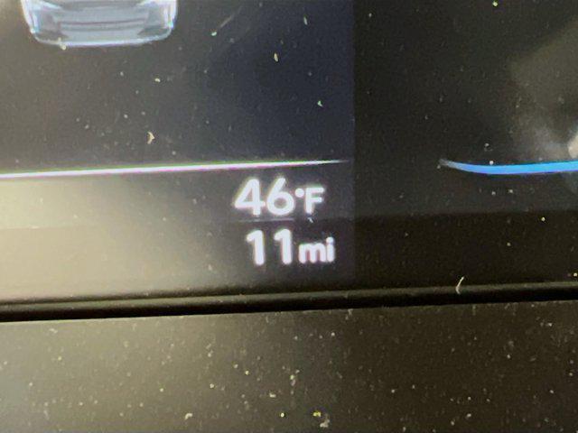 Photo of 2025 Abyss Black Hyundai ELANTRA