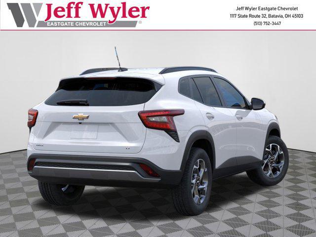 Photo of 2025 Summit White Chevrolet Trax