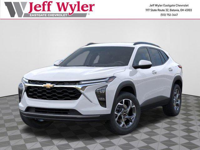 Photo of 2025 Summit White Chevrolet Trax