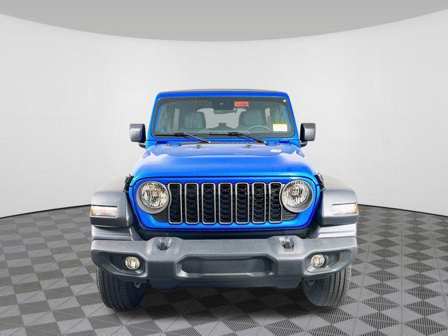 Photo of 2025 Hydro Blue Pearlcoat Jeep Wrangler