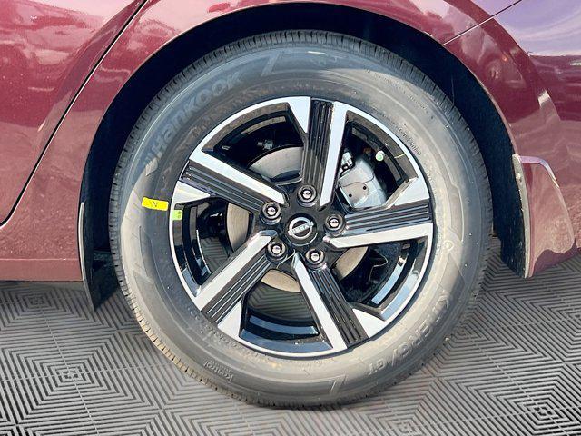Photo of 2025 Rosewood Metallic Nissan Sentra