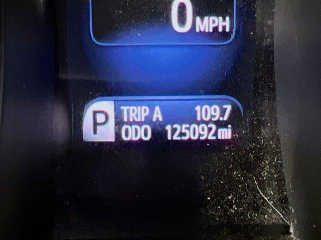 Photo of 2014 Red Toyota Avalon