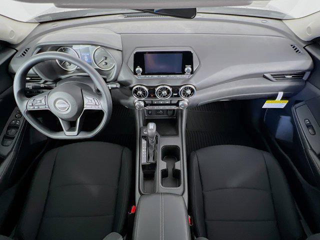 Photo of 2025 Super Black Nissan Sentra