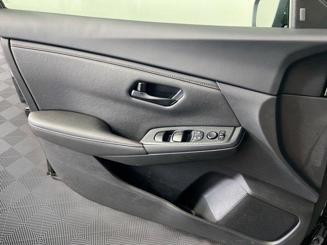 Photo of 2025 Super Black Nissan Sentra