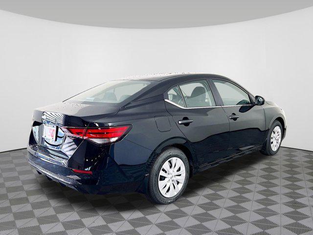 Photo of 2025 Super Black Nissan Sentra