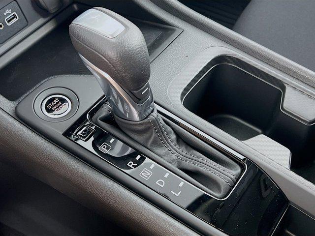 Photo of 2025 Super Black Nissan Sentra
