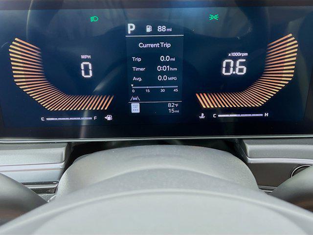 Photo of 2026 Snow White Pearl Kia K5