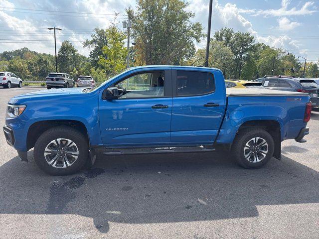 Photo of 2022 Bright Blue Metallic Chevrolet Colorado