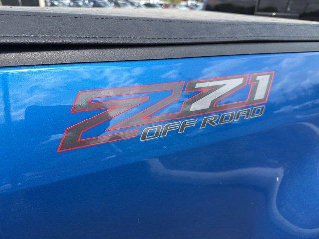 Photo of 2022 Bright Blue Metallic Chevrolet Colorado