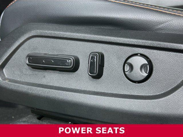 Photo of 2025 Platinum White Pearl Honda Pilot