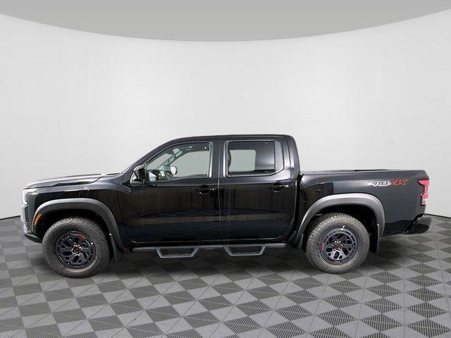 Photo of 2025 Super Black Nissan Frontier