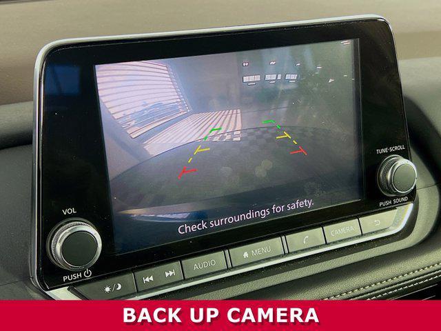 Photo of 2021 Caspian Blue Metallic Nissan Rogue
