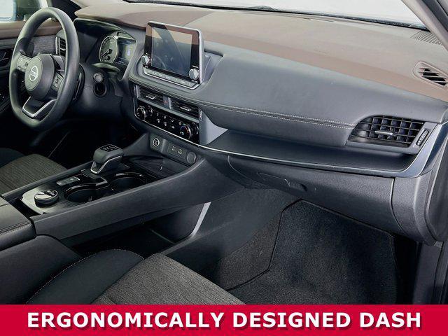 Photo of 2021 Caspian Blue Metallic Nissan Rogue