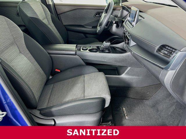 Photo of 2021 Caspian Blue Metallic Nissan Rogue
