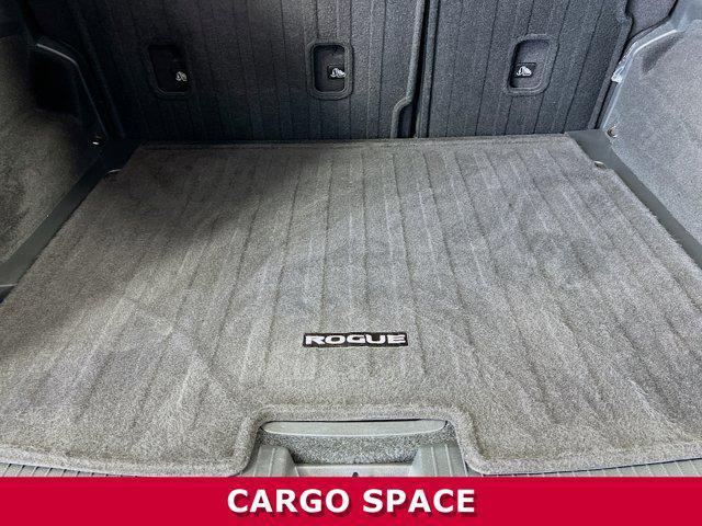 Photo of 2021 Caspian Blue Metallic Nissan Rogue