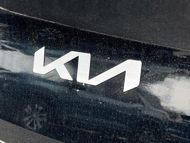 Photo of 2025 Ebony Black Kia EV6