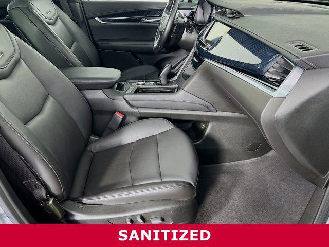 Photo of 2023 Argent Silver Metallic Cadillac XT6